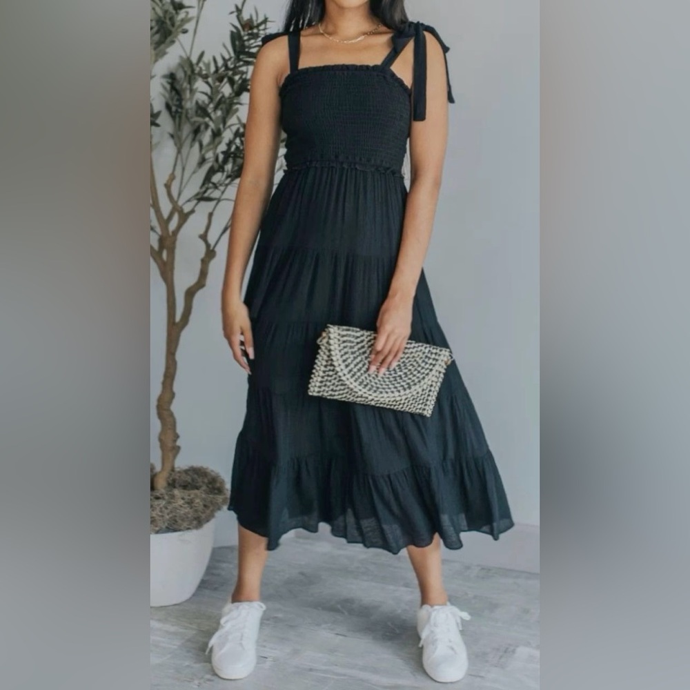 Black midi dress